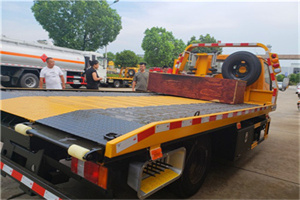 镇宁附近拖车电话号码服务